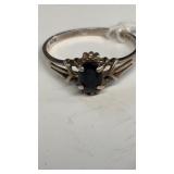 Ladies Black Onyx sterling ring sz 8 1/4