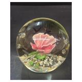 Paperweight with birds and flowers