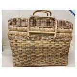 Wicker picknic basket