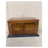 Handmade wooden mother jewelry box