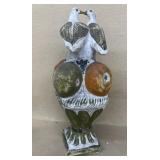 Antique pottery, birds, kissing