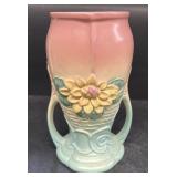 Hull Water Lily vase L 9-81/2