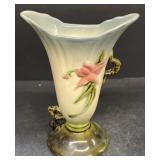 Hull Woodland gloss vase W8 7 1/2