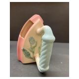 Hull Bowknot wall pocket iron