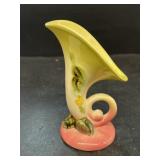 Hull Woodland pottery cornucopia W-5 1/2 inches