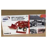 IH 460 w/ Loader (2007 World Pork Expo) 1/16
