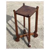 Plant stand