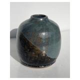 Pottery vase