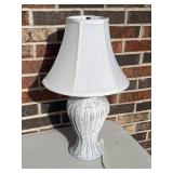 Wicker table lamp