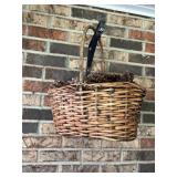 Wicker basket