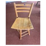 Swivel stool