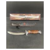 Sharp cutlery hunting knife