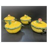Porcelain bowls with lids