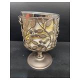 White barn candle