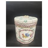 Porcelain trinket container