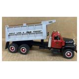MACK hauling truck diecast