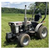 White 'Field Boss 16' Diesel Garden Tractor