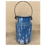 Porcelain blue, white cream, pail