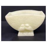 Fenton love bird vase