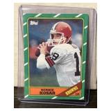 1986 Bernie Kosar Topps football rookie card,
