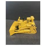 Ertl caterpillar bulldozer