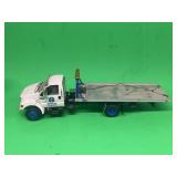 New Holland rollback truck diecast