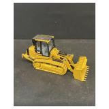 Diecast caterpillar track loader