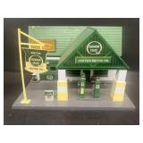 Quicker state motor oil building plastic