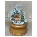 Deer Water snow globe