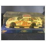 Toni Stewart winner Circle 124 scale NASCAR