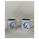 Muncie, Indiana pottery, coffee mug chicken