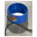 Heated pet bowl