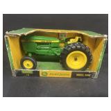 John Deere model 2440 tractor diecast 1/16 scale