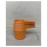 Tupperware mixing cups