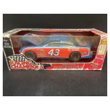 Richard Petty racing champions 1/18  scale