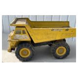 REmco dump truck