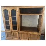 Entertainment center