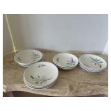 Mallo plates and saucers