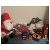 Santa Claus metal decorative holiday houses