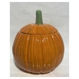 Pumpkin cookie jar