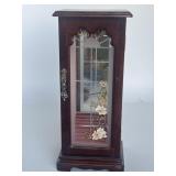 Jewelry box