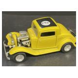 1932 Ford Coupe, 1/25th scale American Graffiti-re