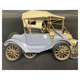 Antique Car Wall Decor-Plastic