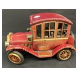 Vintage Battery Powered Tin Car-D battery, the cra