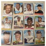 1960s tOPPS Baseball Cards dick grout, Don