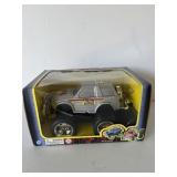 Super wheeler radio control truck