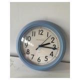 IMGRAHAM battery operated clock