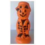 Blowmold Halloween scarecrow
