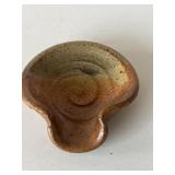 Pottery spoon rest