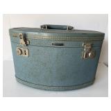 WHEARY Linden, suitcase